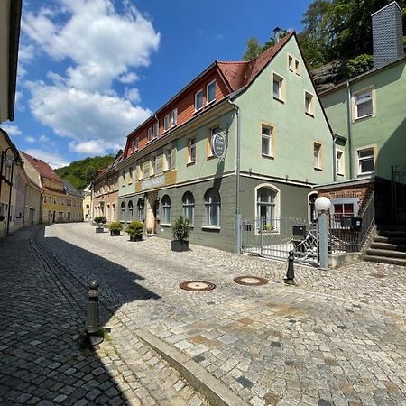 Hotel Garni „Zum Baeren“ Бад-Шандау Экстерьер фото